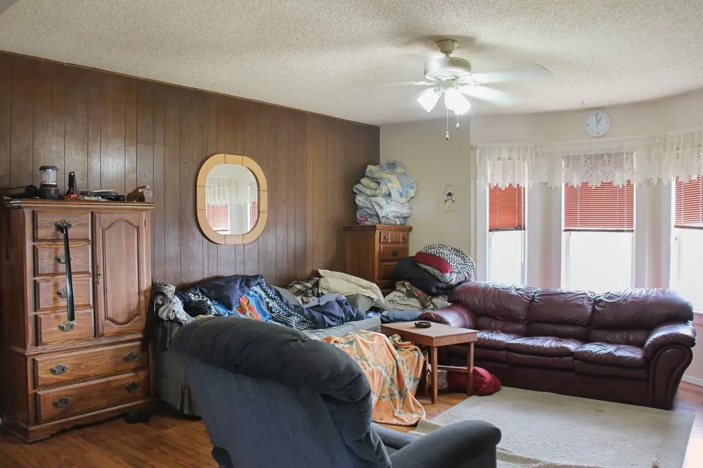 47038 Range Road 191 Rural Camrose County AB T0B 3P0