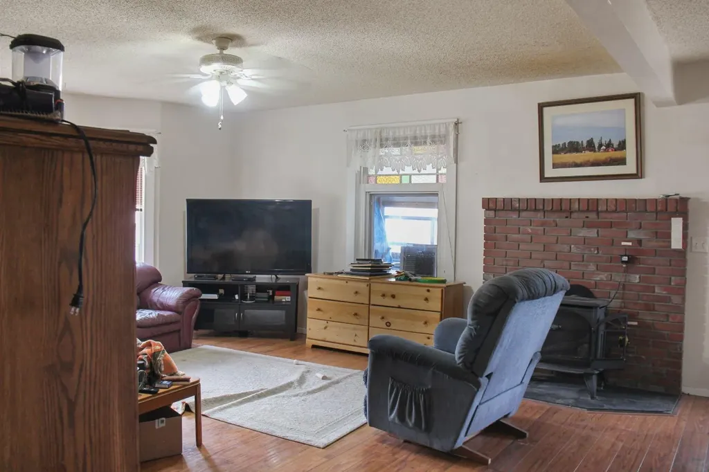 47038 Range Road 191 Rural Camrose County AB T0B 3P0