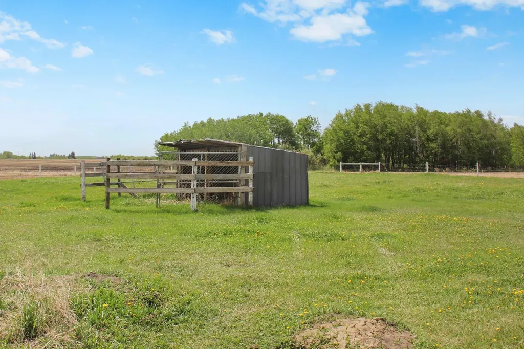 47038 Range Road 191 Rural Camrose County AB T0B 3P0