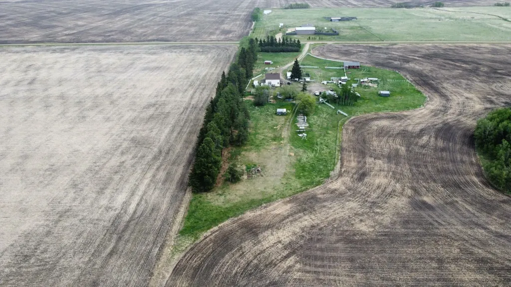 47038 Range Road 191 Rural Camrose County AB T0B 3P0