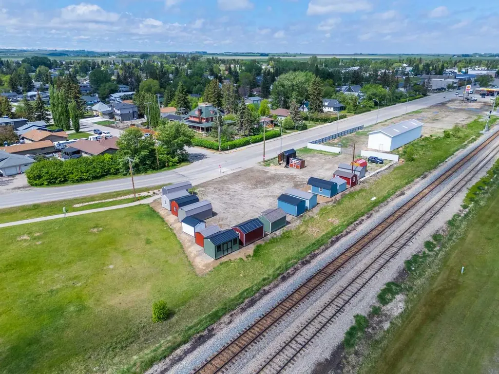680 10th Avenue Carstairs AB T0M 0N0