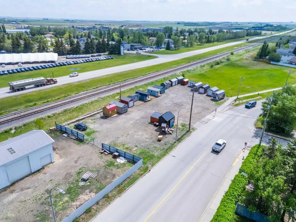 680 10th Avenue Carstairs AB T0M 0N0