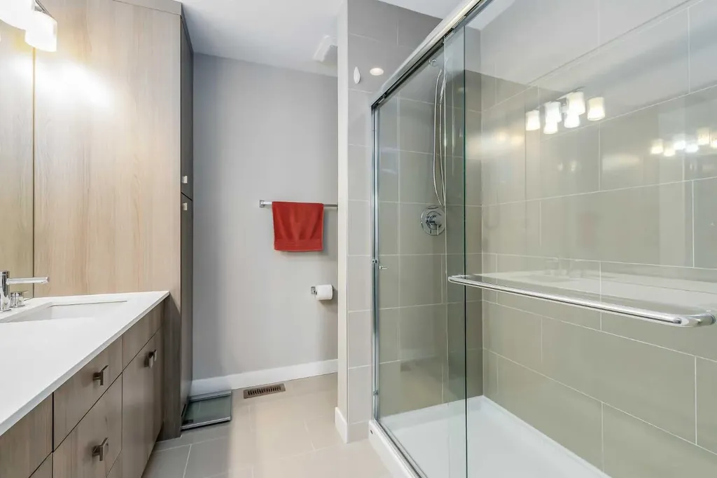101 Walgrove Cove SE Calgary AB T2X 4E1