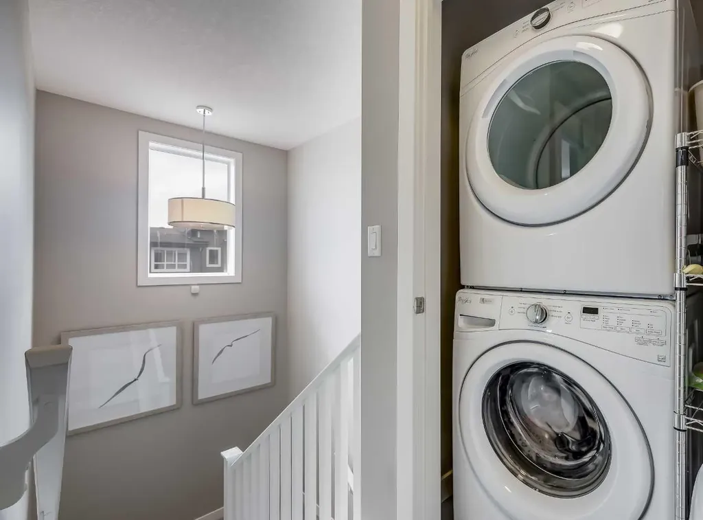 101 Walgrove Cove SE Calgary AB T2X 4E1