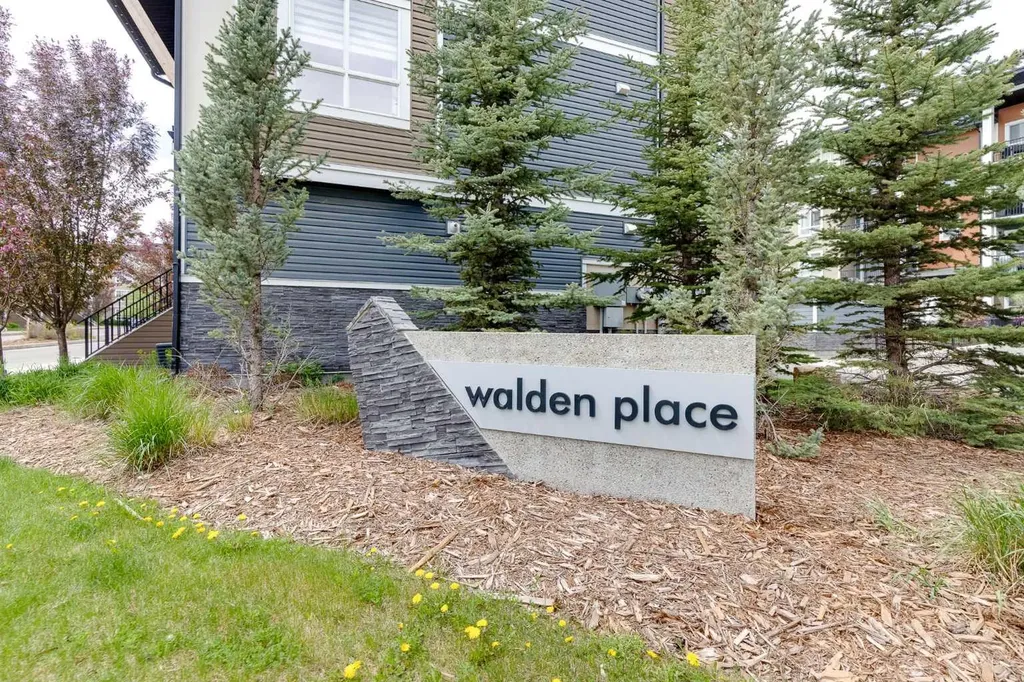 101 Walgrove Cove SE Calgary AB T2X 4E1