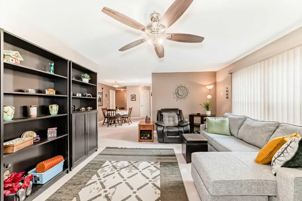 6800 Hunterview Drive NW Calgary AB T2K 6K5
