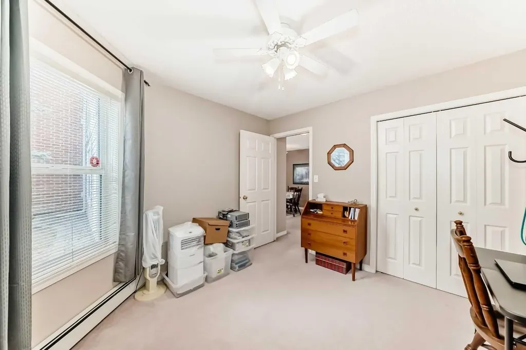 6800 Hunterview Drive NW Calgary AB T2K 6K5