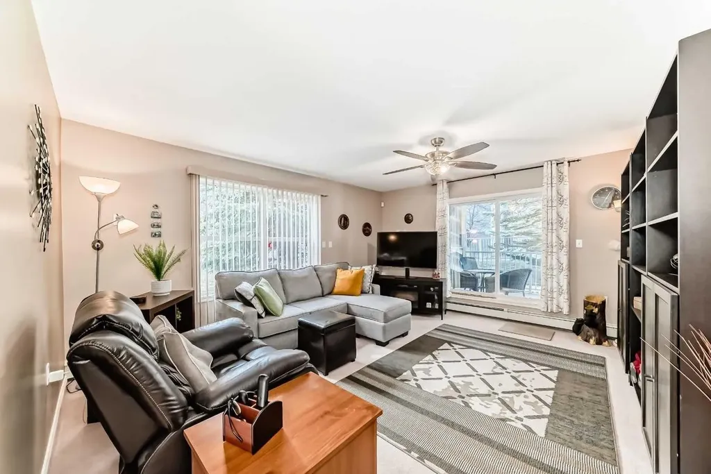 6800 Hunterview Drive NW Calgary AB T2K 6K5