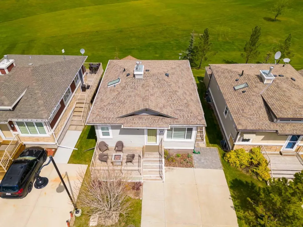 25054 South Pine Lake Road Rural Red Deer County AB T0M 1R0