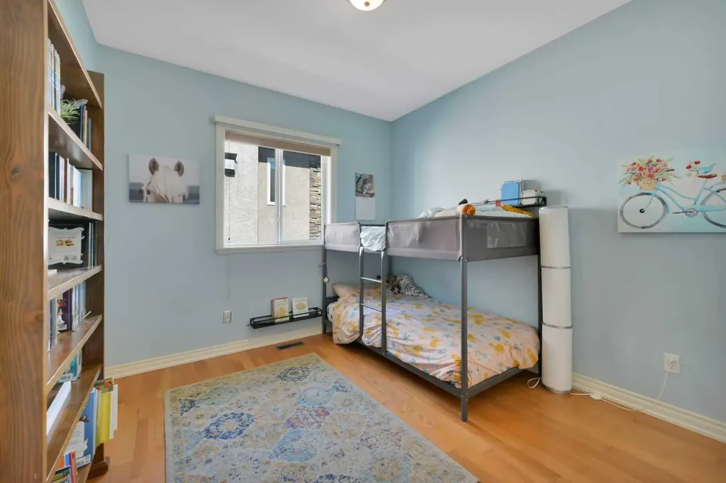 1 Spruce Close Lacombe AB T4L 2L3