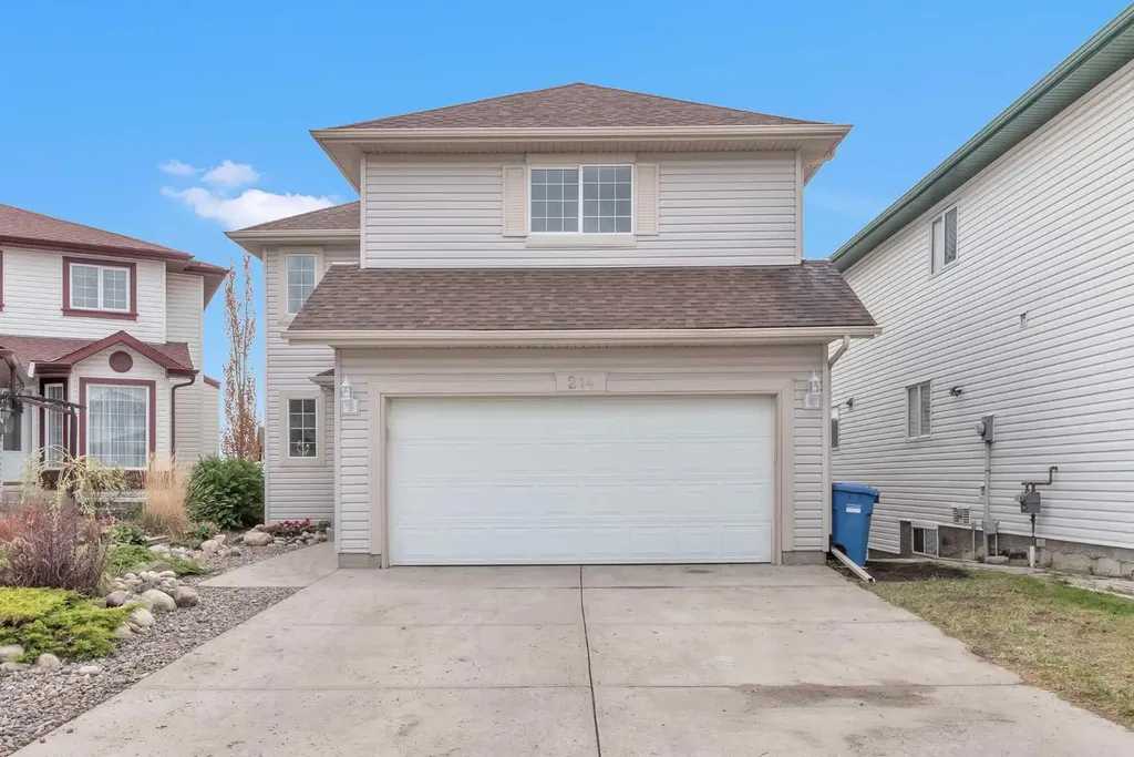 214 Royal Birch View NW Calgary AB T3G 5J8