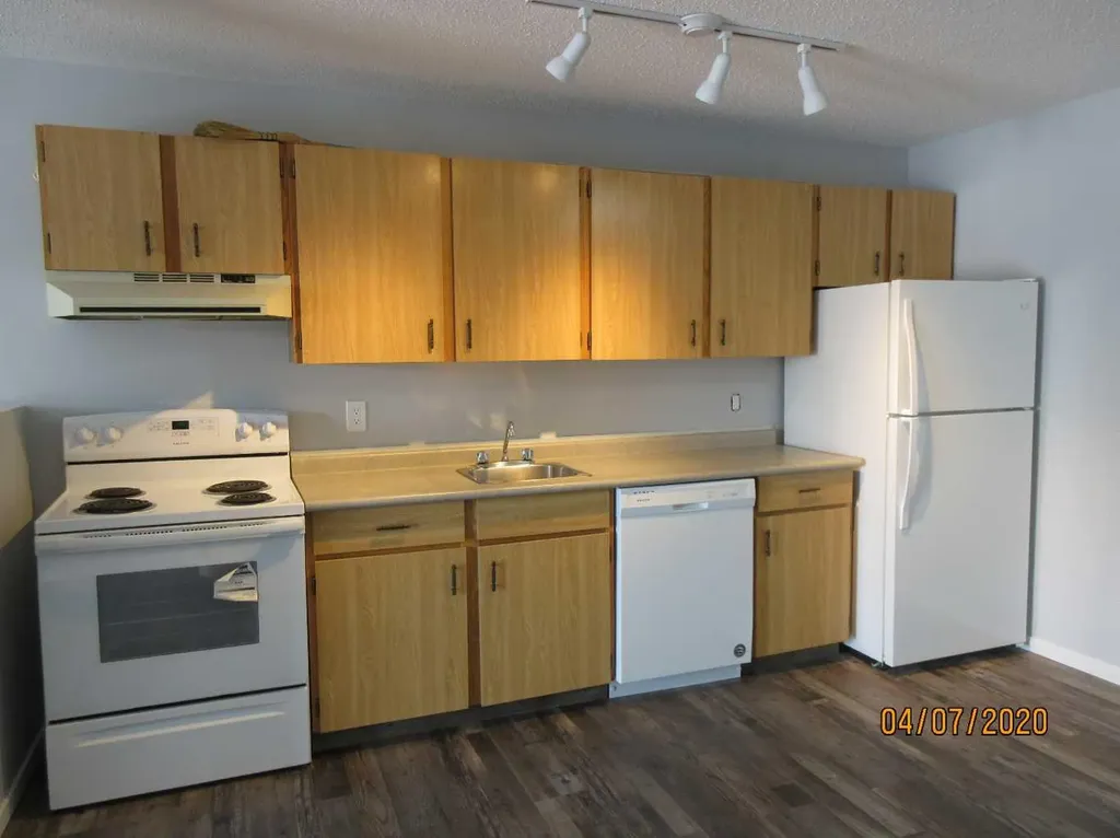 3007 57a Avenue Lloydminster AB T9V 1W5