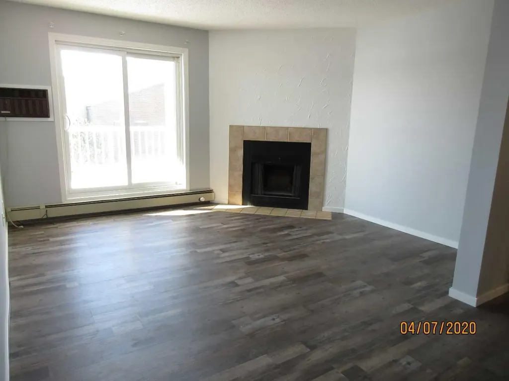 3007 57a Avenue Lloydminster AB T9V 1W5