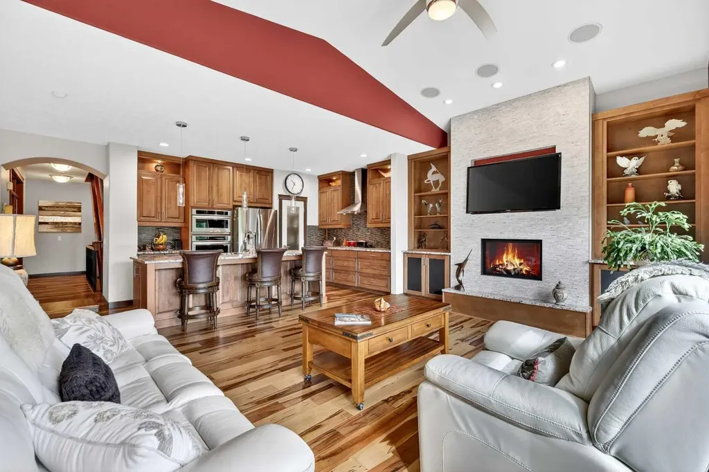 652 Quarry Way SE Calgary AB T2C 5H6