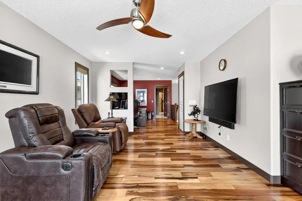 652 Quarry Way SE Calgary AB T2C 5H6