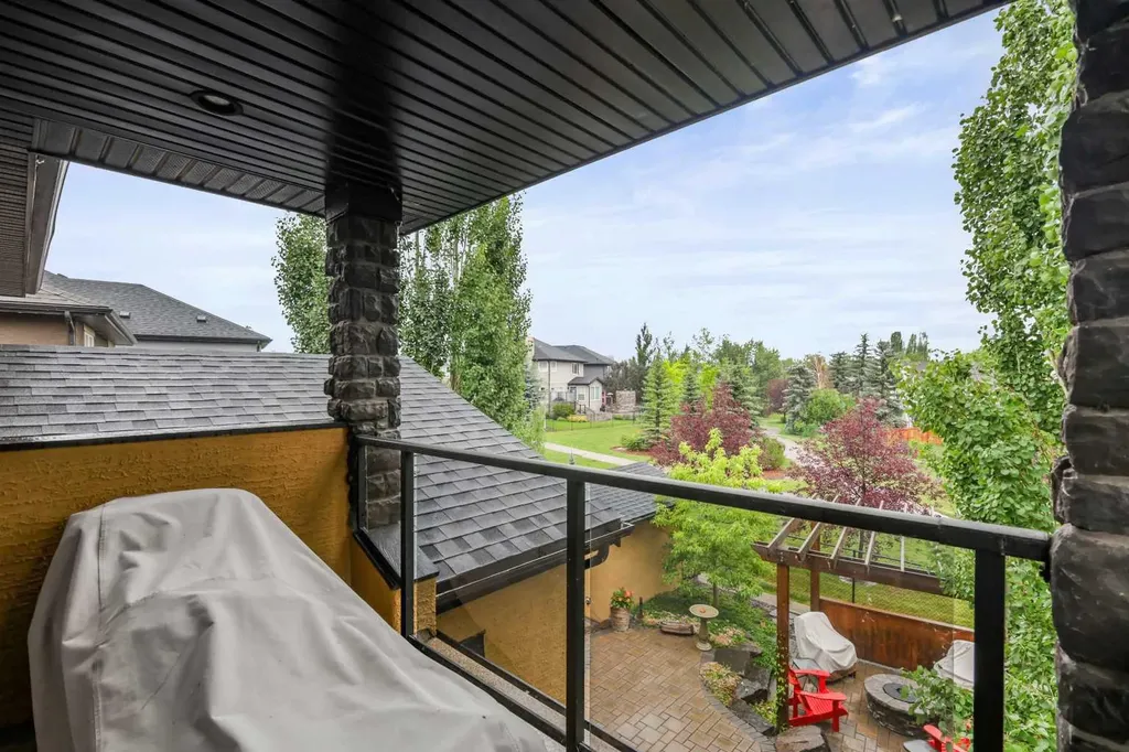 652 Quarry Way SE Calgary AB T2C 5H6