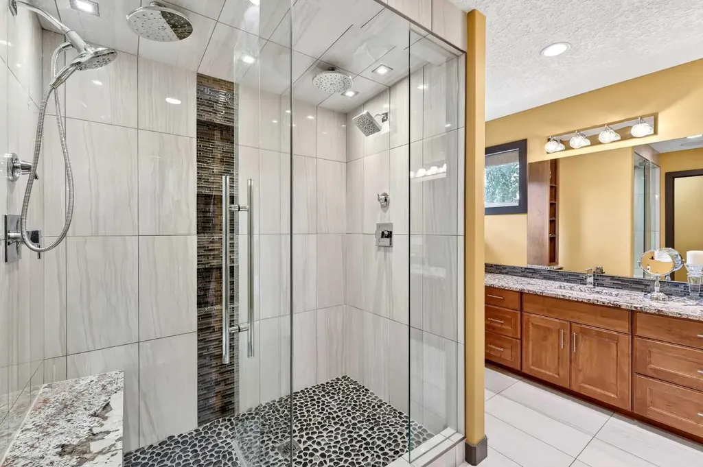 652 Quarry Way SE Calgary AB T2C 5H6