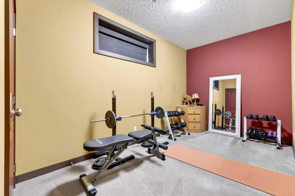 652 Quarry Way SE Calgary AB T2C 5H6