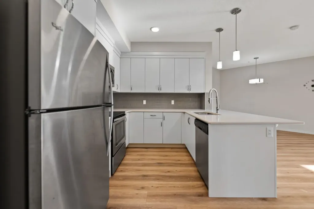 20 Seton Park SE Calgary AB T3M2V4