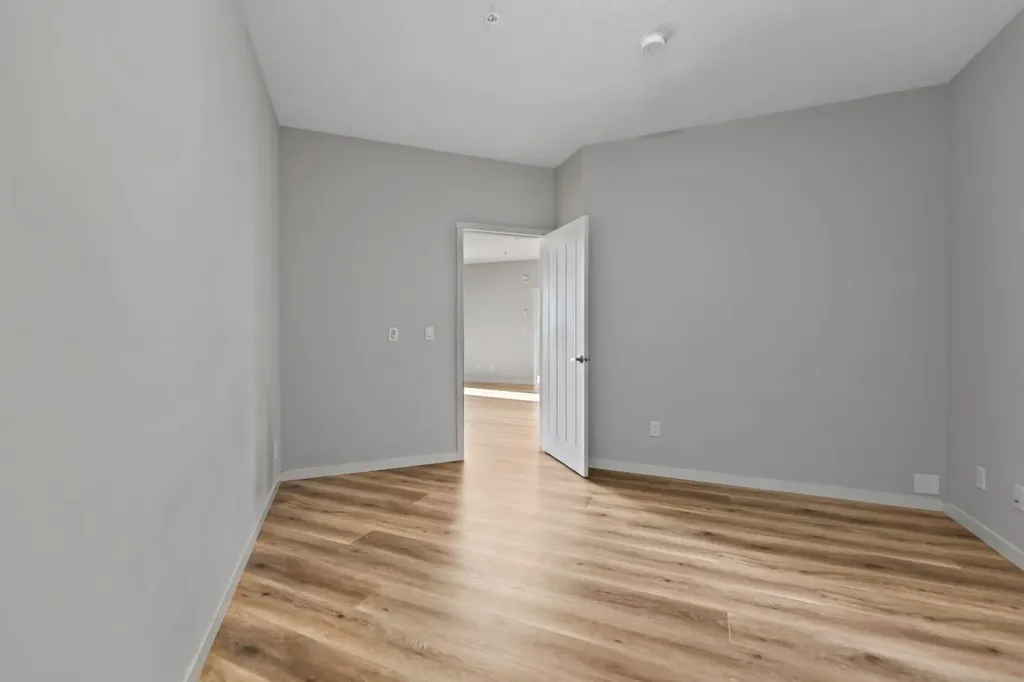 20 Seton Park SE Calgary AB T3M2V4