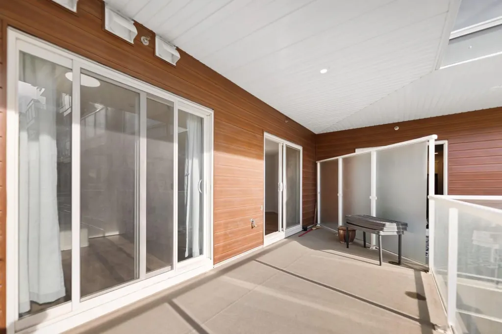 20 Seton Park SE Calgary AB T3M2V4