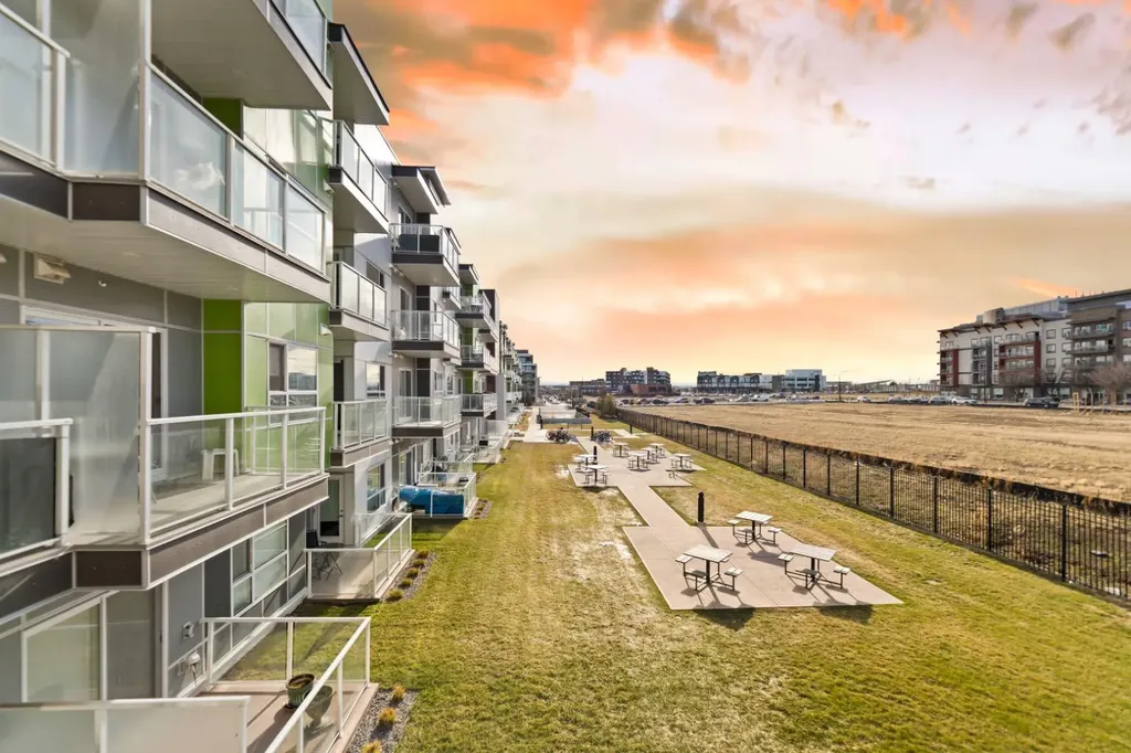 20 Seton Park SE Calgary AB T3M2V4