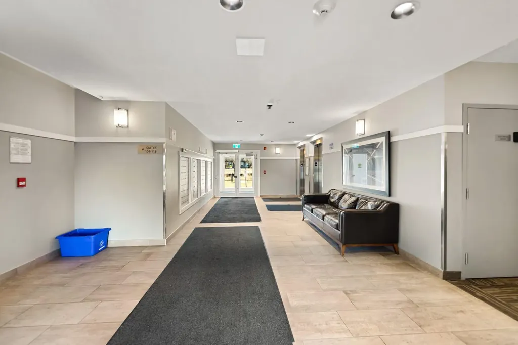 20 Seton Park SE Calgary AB T3M2V4