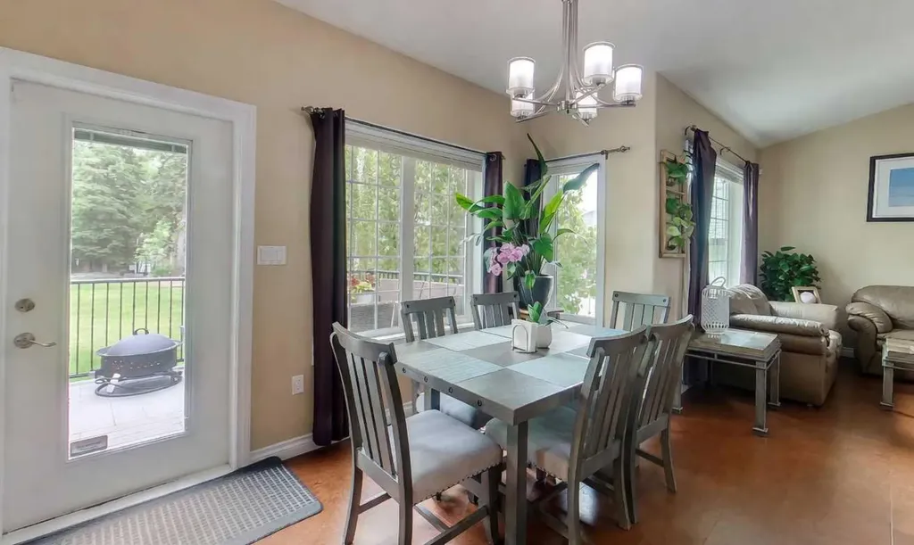 1409 Edson Drive Edson AB T7E 1H6