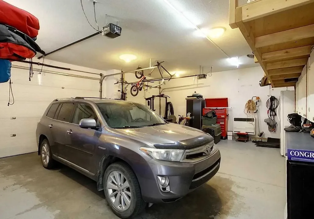 1409 Edson Drive Edson AB T7E 1H6