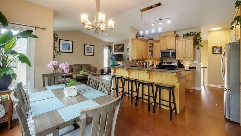 1409 Edson Drive Edson AB T7E 1H6