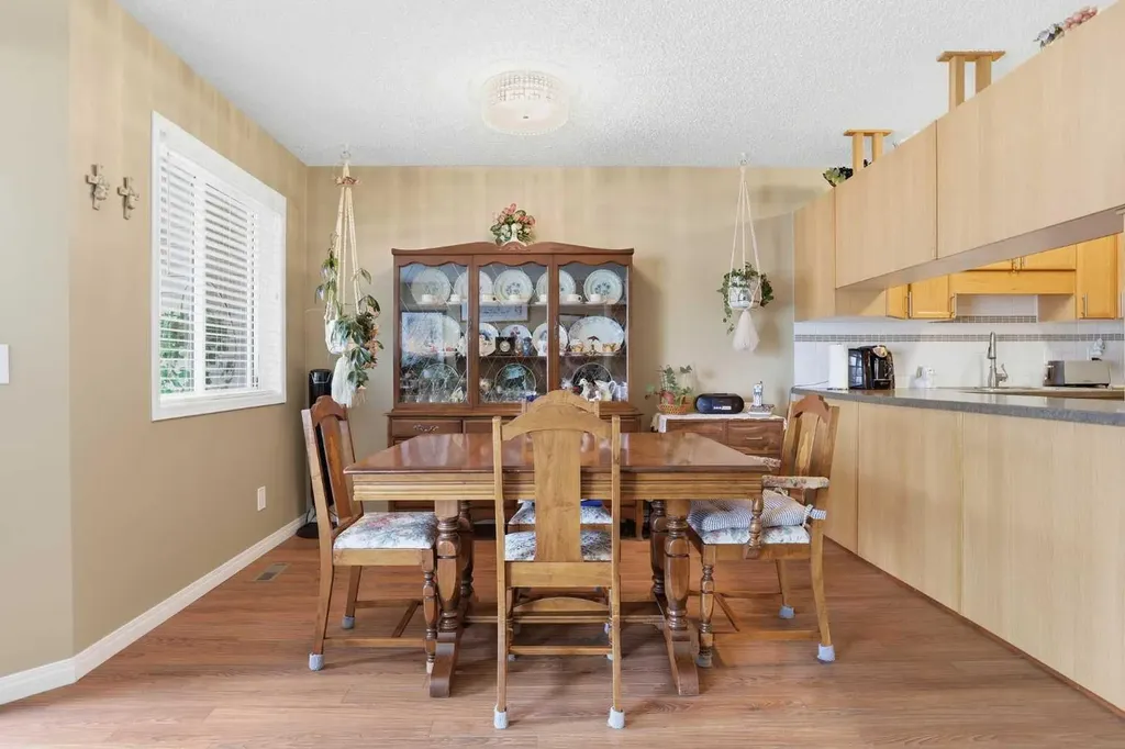 11 Macewan Park Heights NW Calgary AB T3K3W6