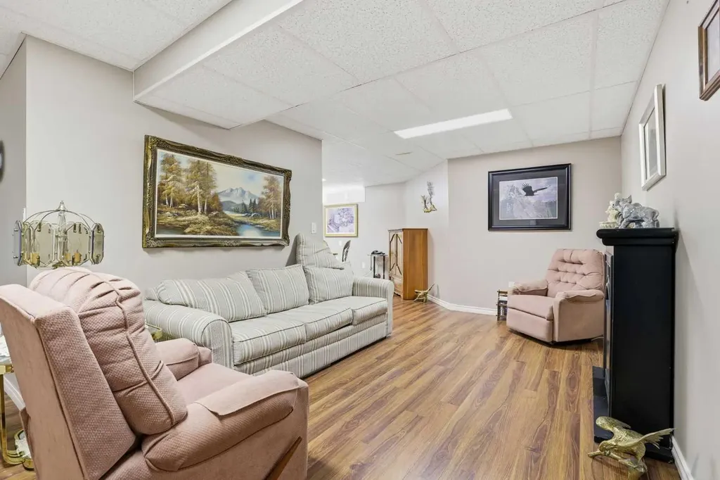 11 Macewan Park Heights NW Calgary AB T3K3W6