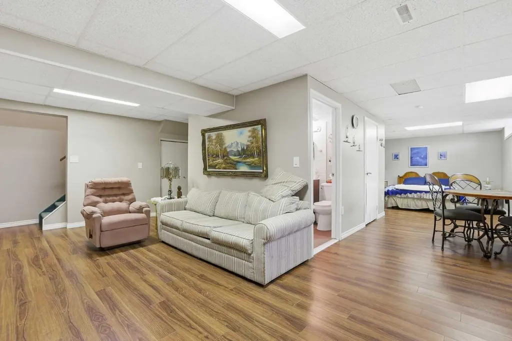 11 Macewan Park Heights NW Calgary AB T3K3W6