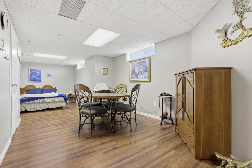 11 Macewan Park Heights NW Calgary AB T3K3W6