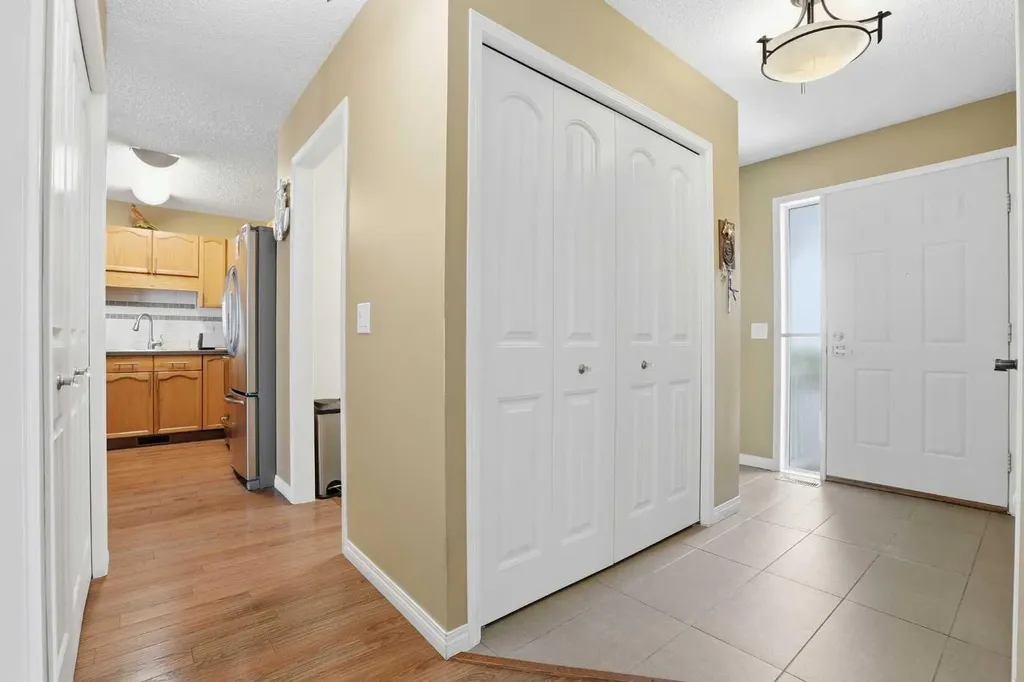 11 Macewan Park Heights NW Calgary AB T3K3W6