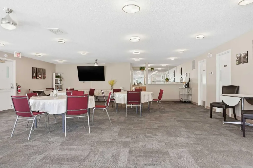 11 Macewan Park Heights NW Calgary AB T3K3W6