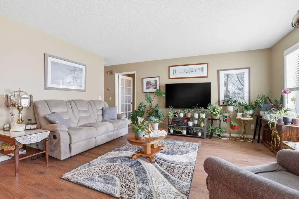 11 Macewan Park Heights NW Calgary AB T3K3W6
