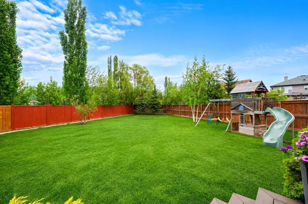 194 Brightonstone Bay SE Calgary AB T2Z 4W4