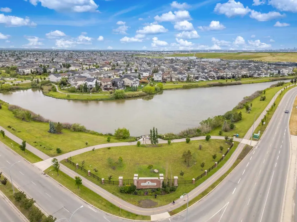 194 Brightonstone Bay SE Calgary AB T2Z 4W4