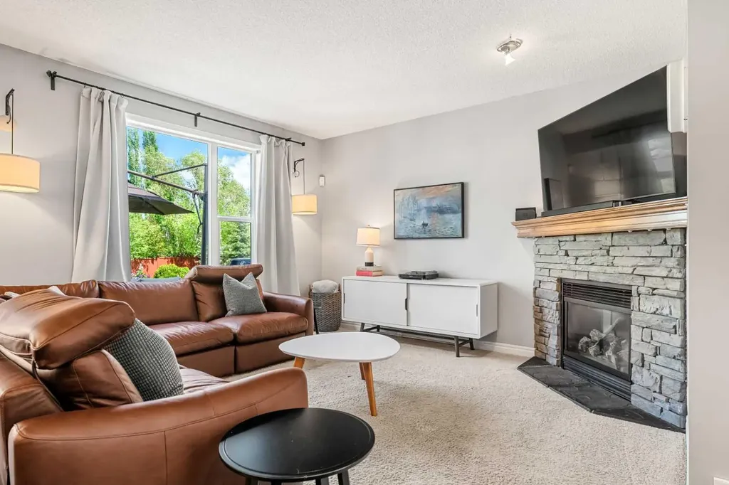 194 Brightonstone Bay SE Calgary AB T2Z 4W4