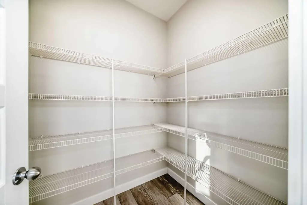 241 Bridgeport Gate Chestermere AB T1X 0B5