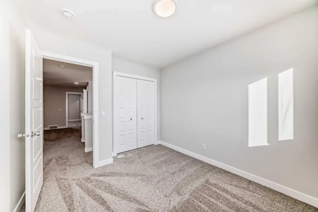 241 Bridgeport Gate Chestermere AB T1X 0B5