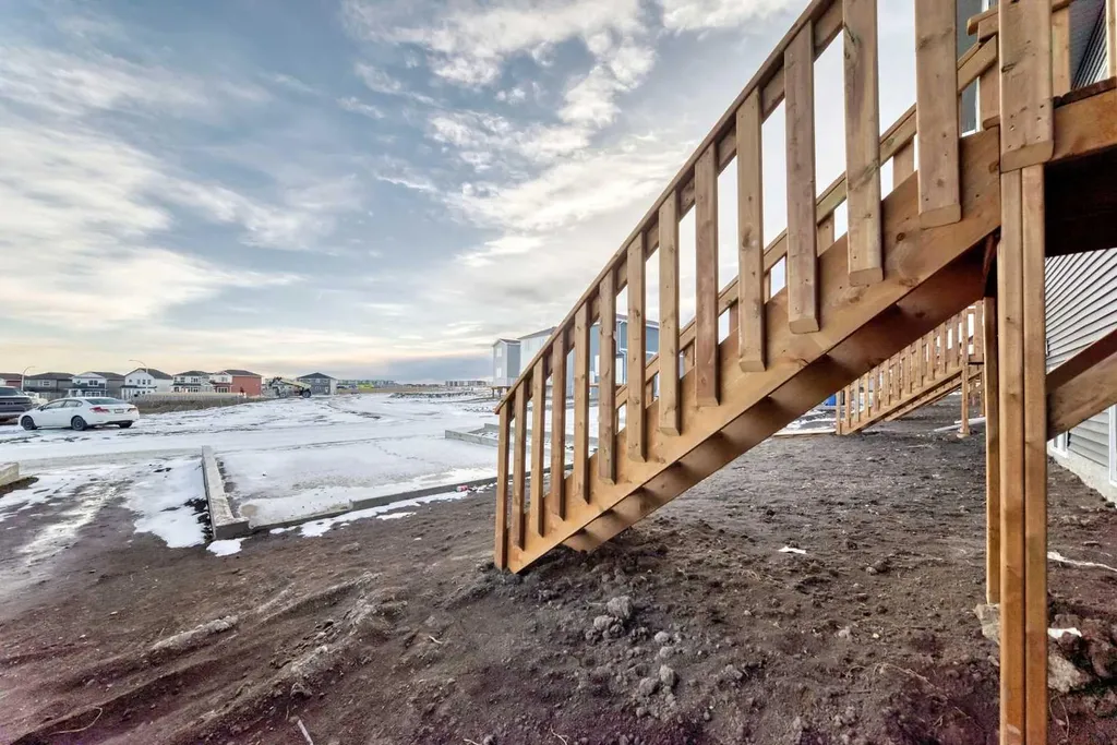 241 Bridgeport Gate Chestermere AB T1X 0B5