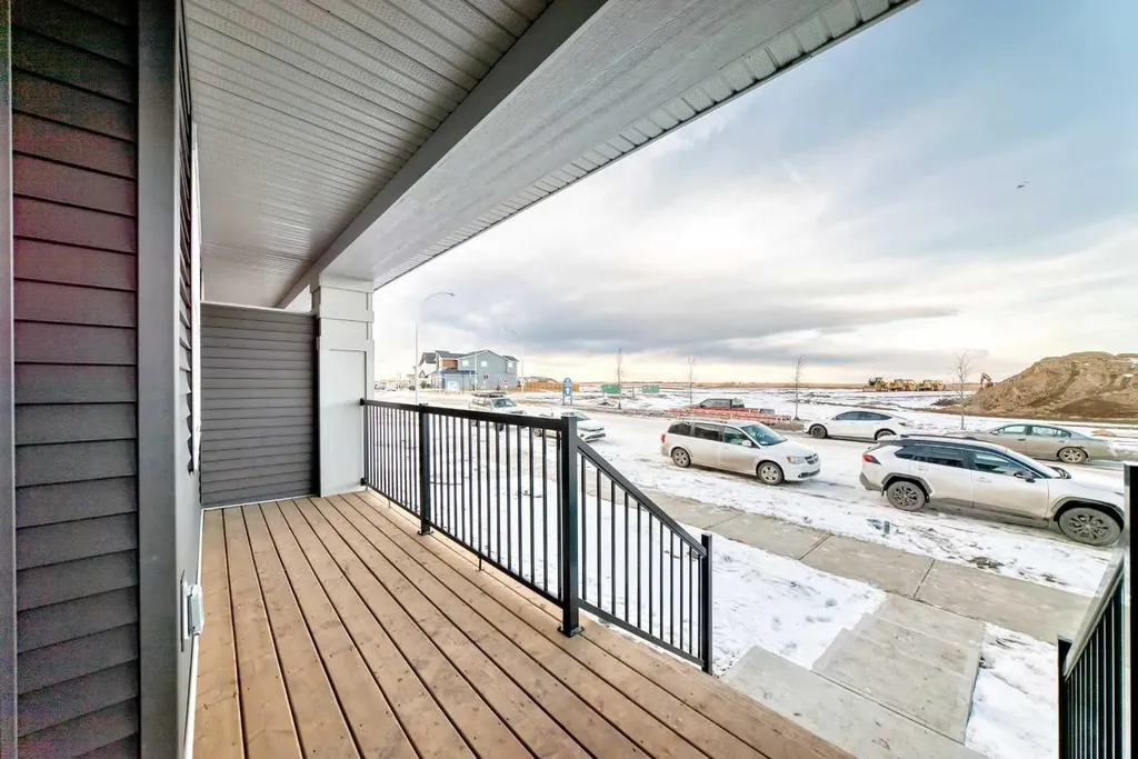 241 Bridgeport Gate Chestermere AB T1X 0B5