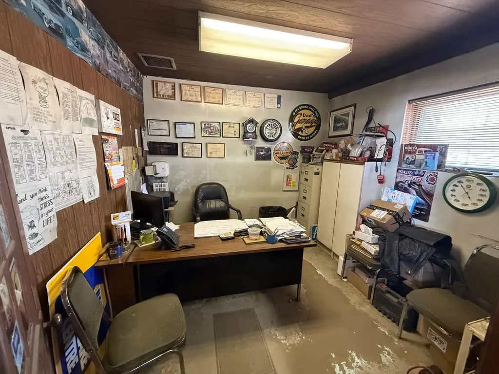 2018 19 Avenue Nanton AB T0L 1R0