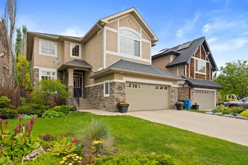49 Wentworth Mews SW Calgary AB T3H 5K3