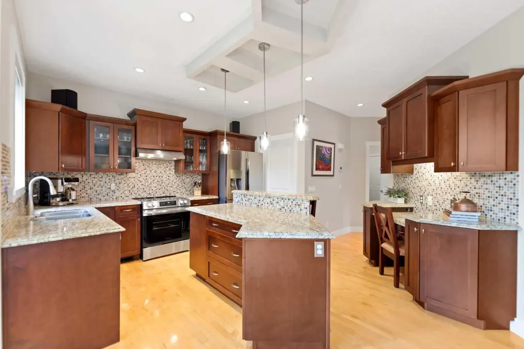 49 Wentworth Mews SW Calgary AB T3H 5K3