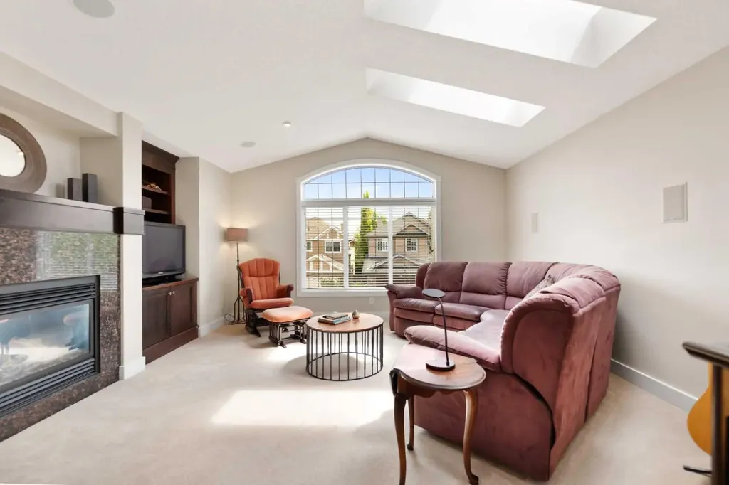 49 Wentworth Mews SW Calgary AB T3H 5K3