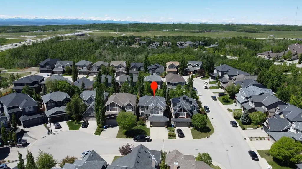 49 Wentworth Mews SW Calgary AB T3H 5K3