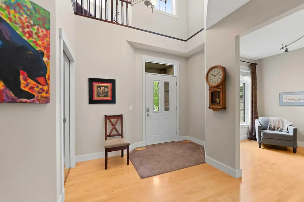 49 Wentworth Mews SW Calgary AB T3H 5K3